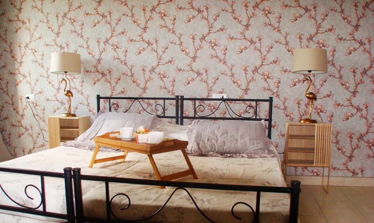 Bed and Breakfast La Finestra Sulla Fiera Bologna Exterior foto