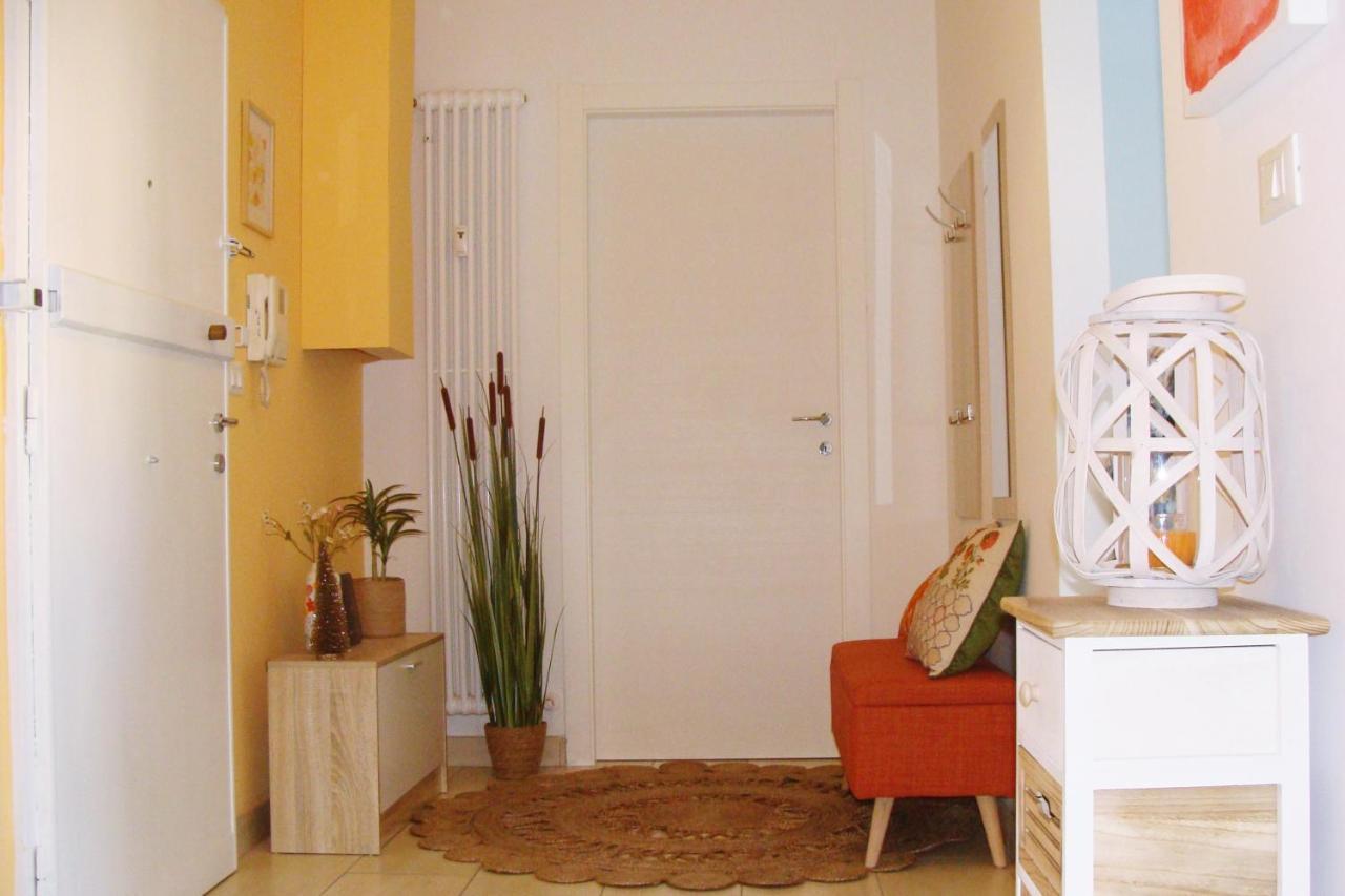 Bed and Breakfast La Finestra Sulla Fiera Bologna Exterior foto